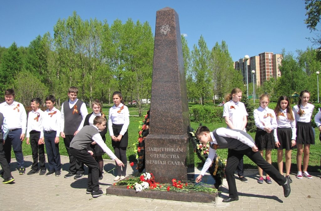 В Гольяновском парке обновят «Аллею Славы»