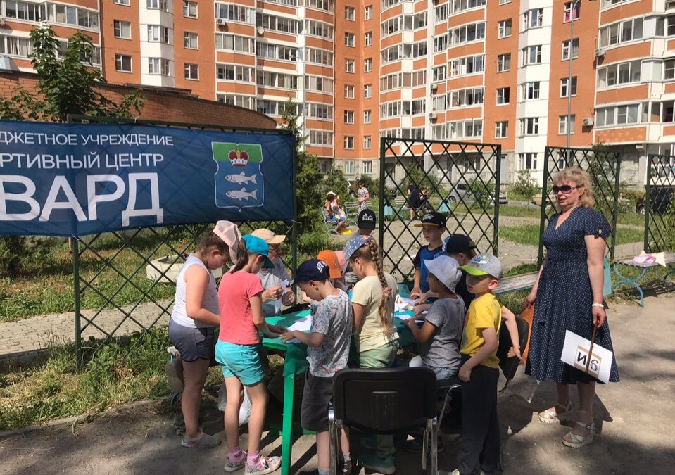 В Гольянове культурно-массовое мероприятие «Мои соседи» проводится еженедельно